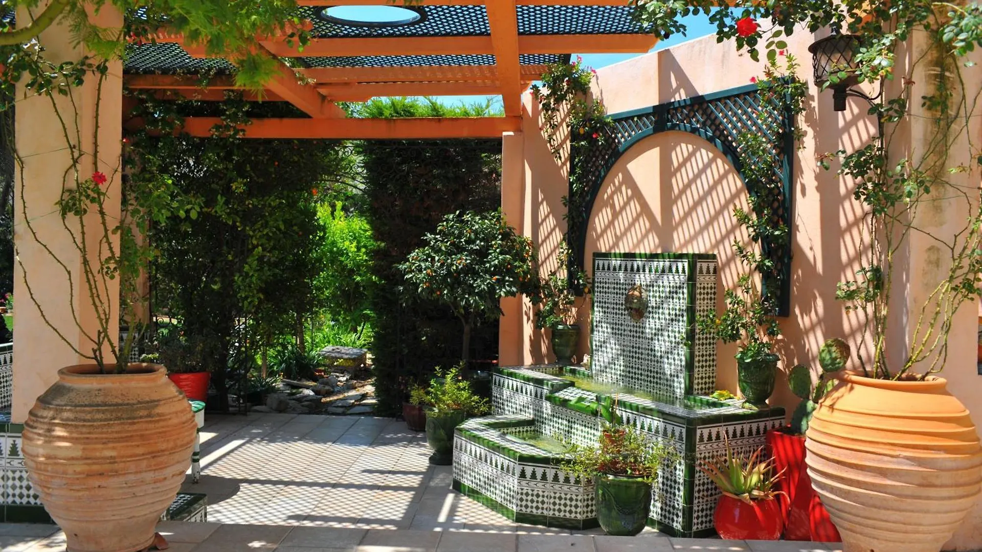 Villa Valflor Chambres D'Hotes Et Appartements Marseille