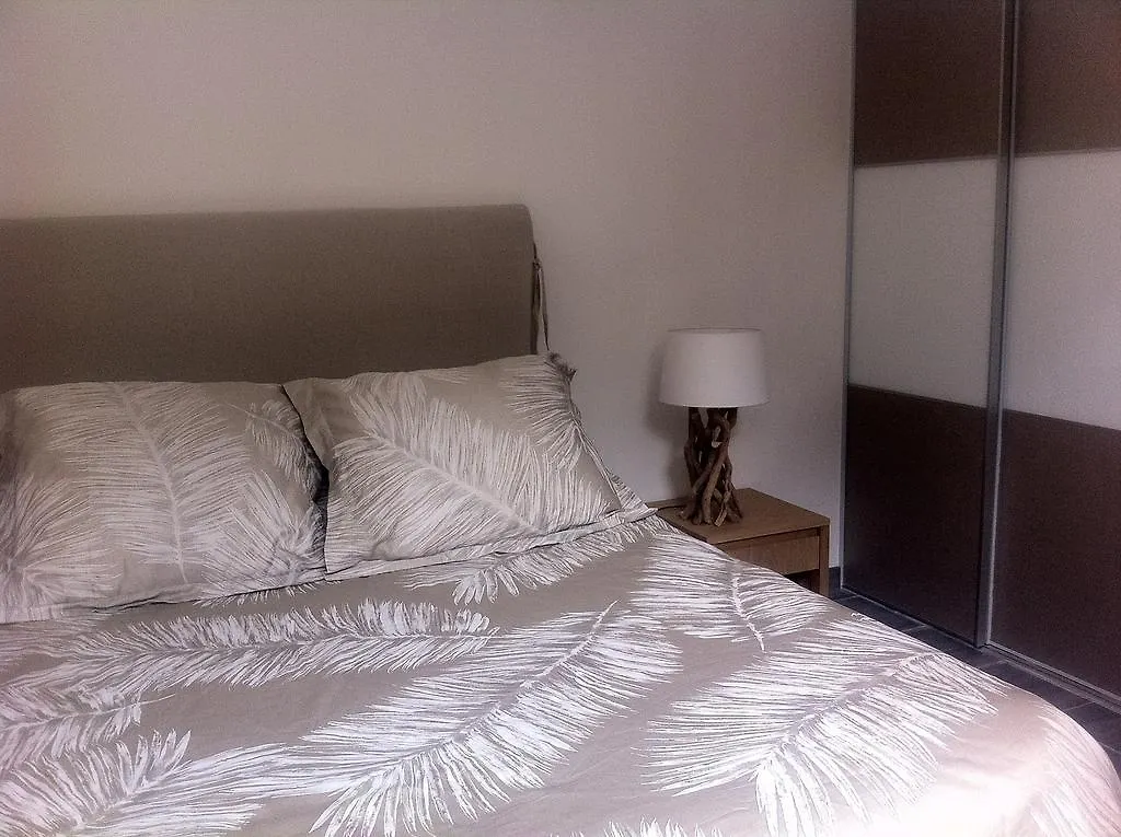 Villa Valflor Chambres D'Hotes Et Appartements Marseille