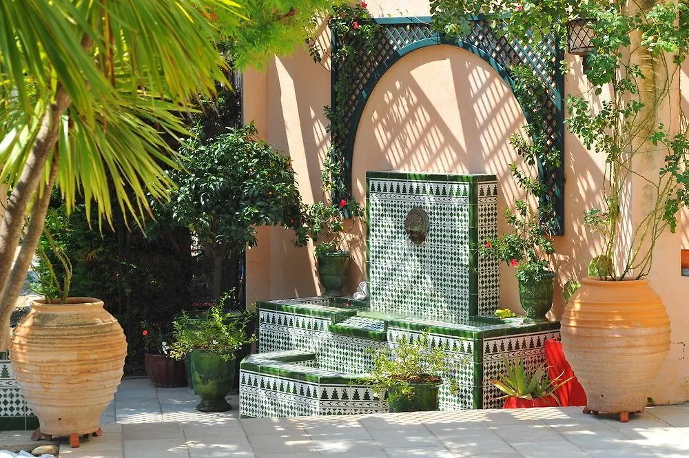 *** Bed & Breakfast Villa Valflor Chambres D'Hotes Et Appartements Marseille France