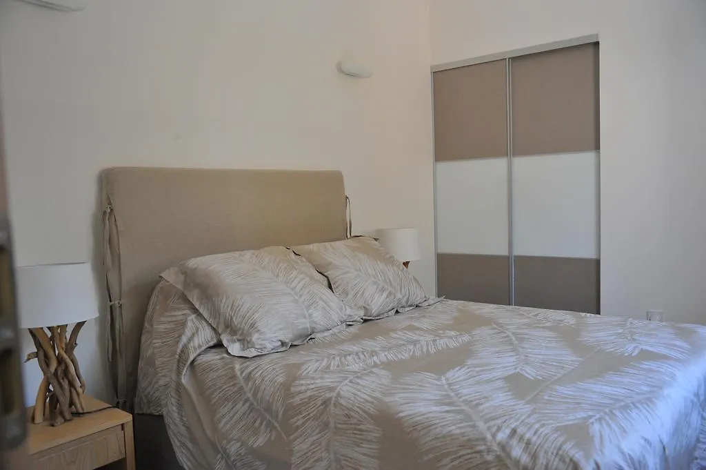*** Bed & Breakfast Villa Valflor Chambres D'Hotes Et Appartements Marseille France
