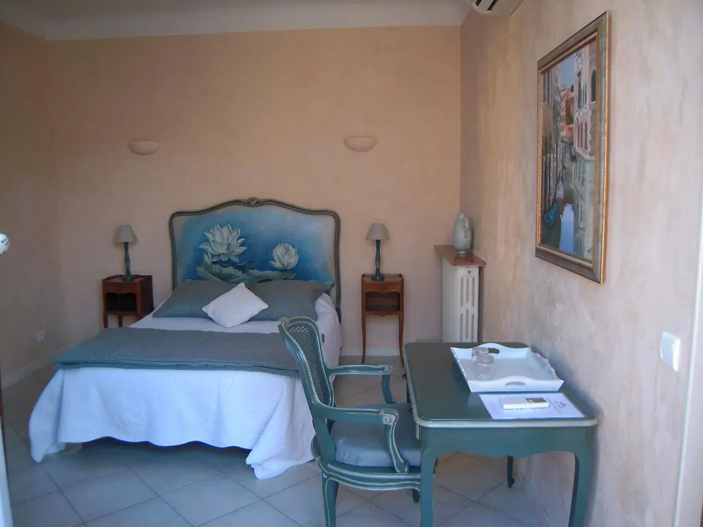 Villa Valflor Chambres D'Hotes Et Appartements Marseille Bed & Breakfast