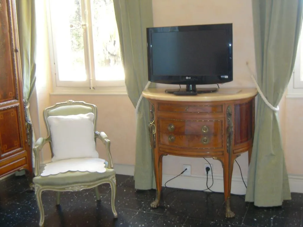 Villa Valflor Chambres D'Hotes Et Appartements Marseille France