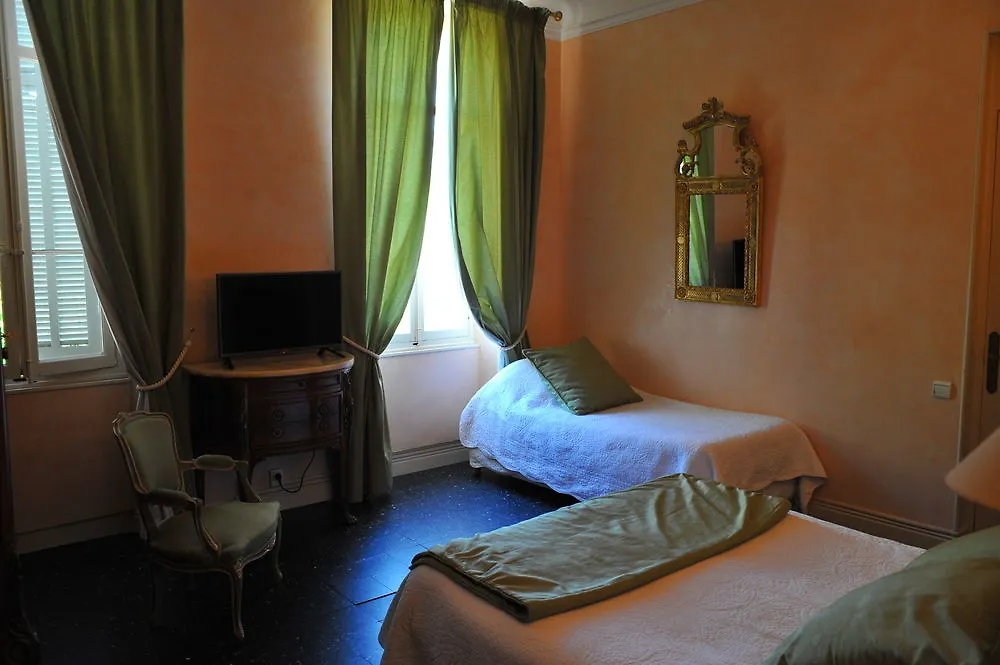 Villa Valflor Chambres D'Hotes Et Appartements Marseille 3*,