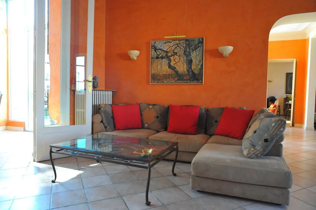 Villa Valflor Chambres D'Hotes Et Appartements Marseille Bed & Breakfast