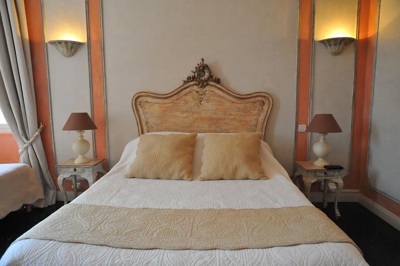Villa Valflor Chambres D'Hotes Et Appartements Marseille France