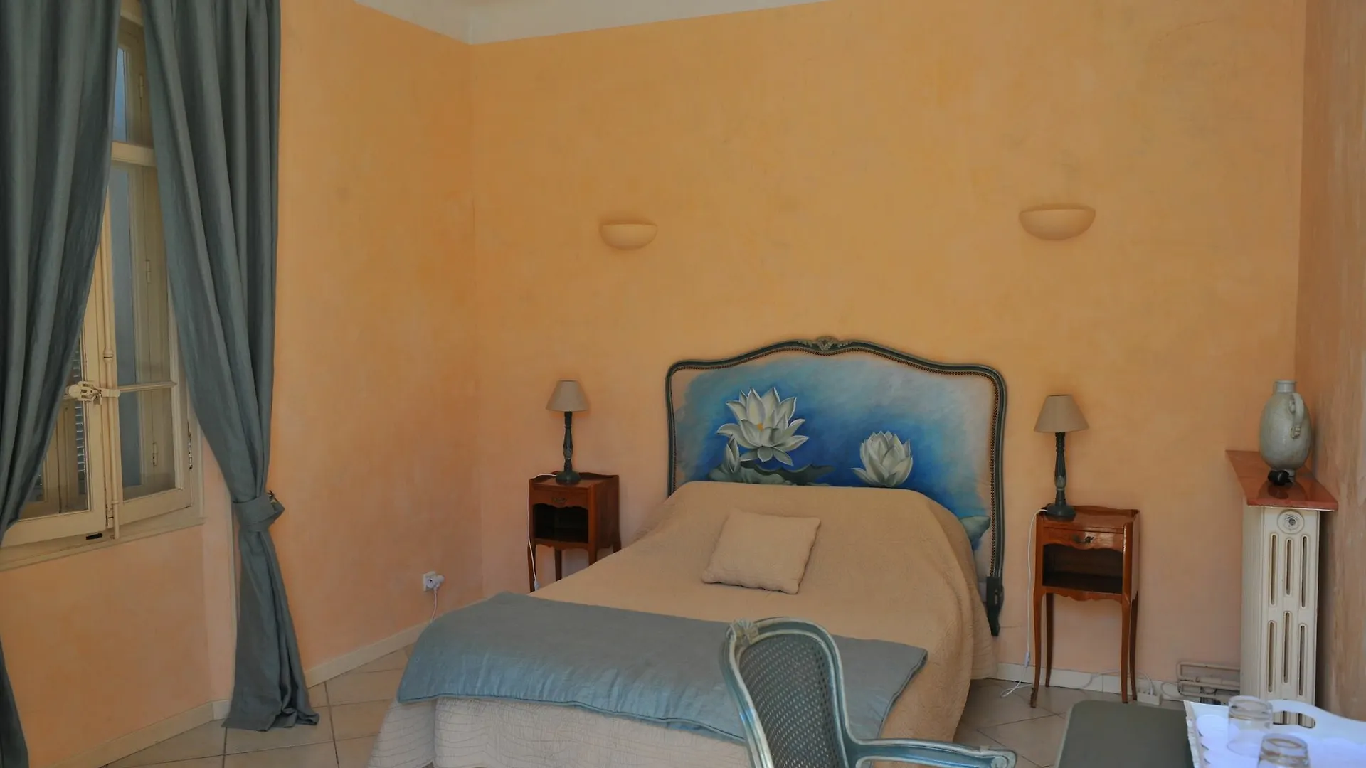 Bed & Breakfast Villa Valflor Chambres D'Hotes Et Appartements Marseille