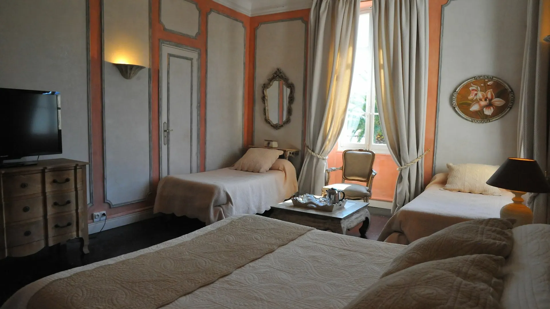 Villa Valflor Chambres D'Hotes Et Appartements Marseille France