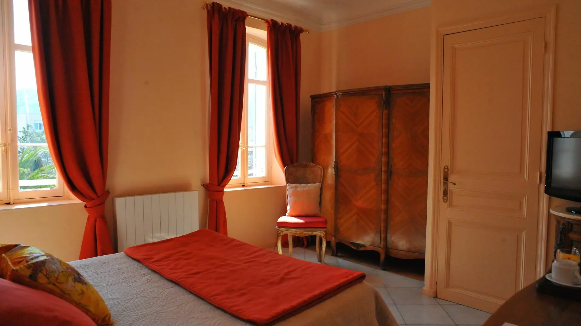 Villa Valflor Chambres D'Hotes Et Appartements Marseille Bed & Breakfast